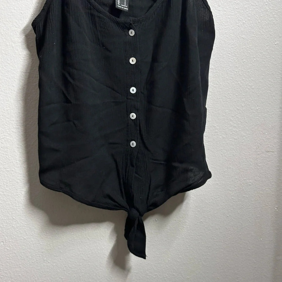 Forever 21 Women Casual‎ Black Knot Top Blouse Size Small. - Picture 3 of 8